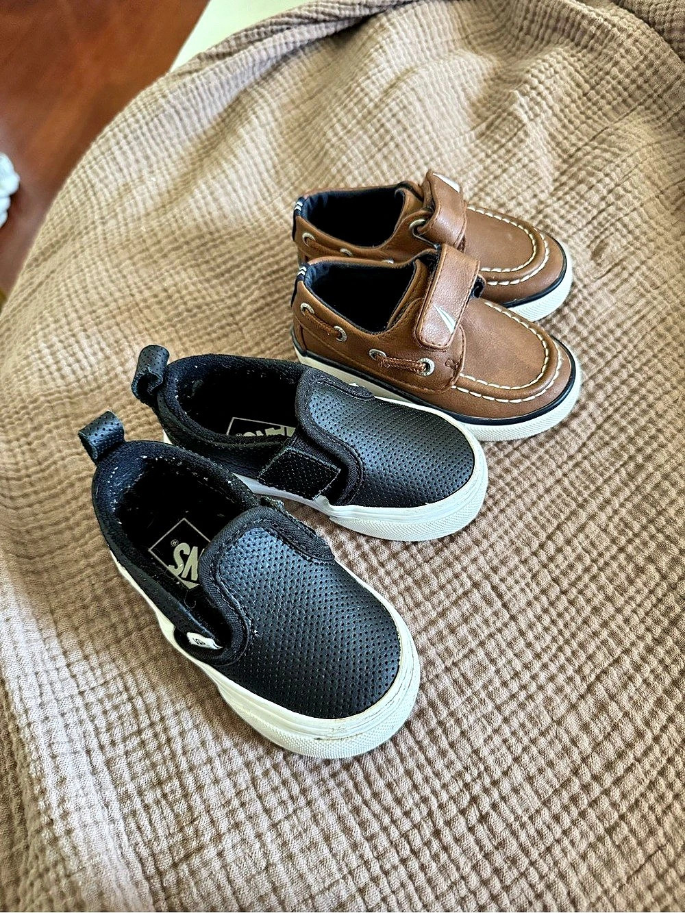 toddler velcro sneakers bundle-vans and nautica size 5-5.5